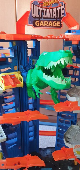 Hot Wheels Ultimate Garage Траса Трек Гараж Хот Вілс