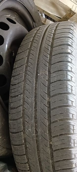 Opony samochodowe