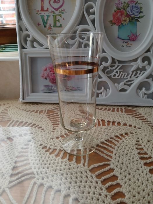 Красивий келих фужер бокал