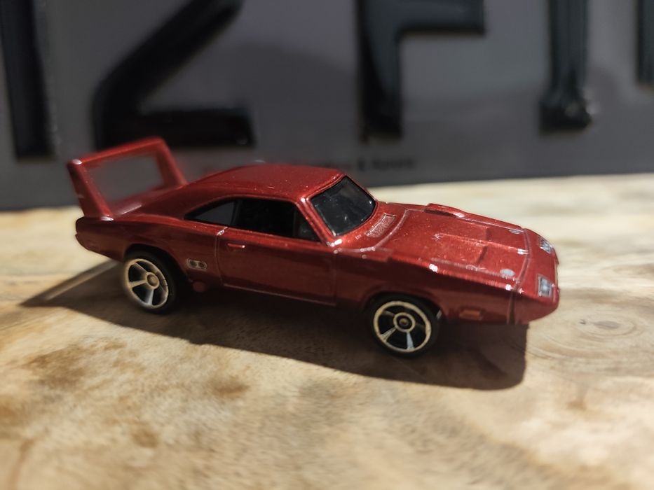 Hot Wheels & Majorette 60 Anos   Como Novos, varias opções.