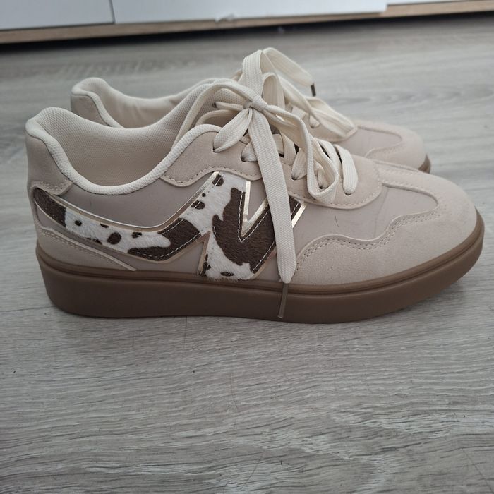 Buty damskie na platformie