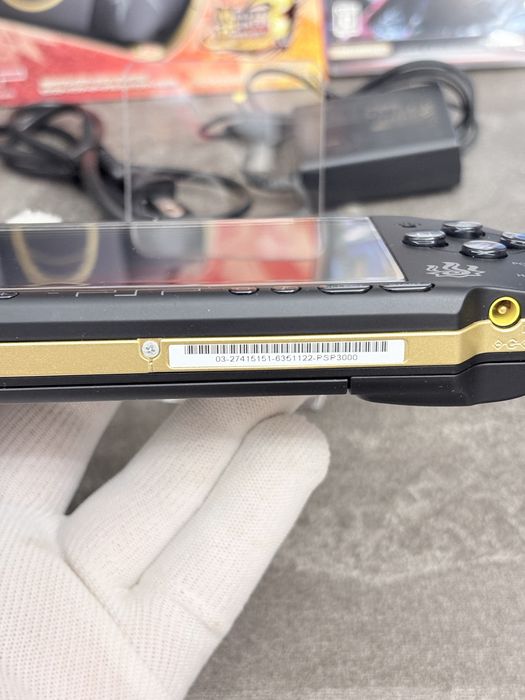 Портативна консоль SONY PSP 3000 Monster Hunter Edition як нова!