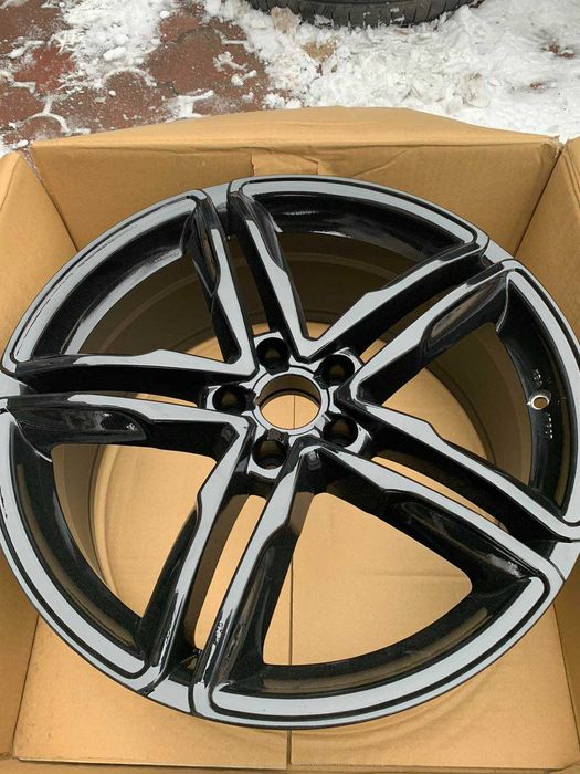 Диски Audi Q8 Volkswagen R-19-8.5 5-112 ET-35 dia-66.6: 150 $ - Диски ...