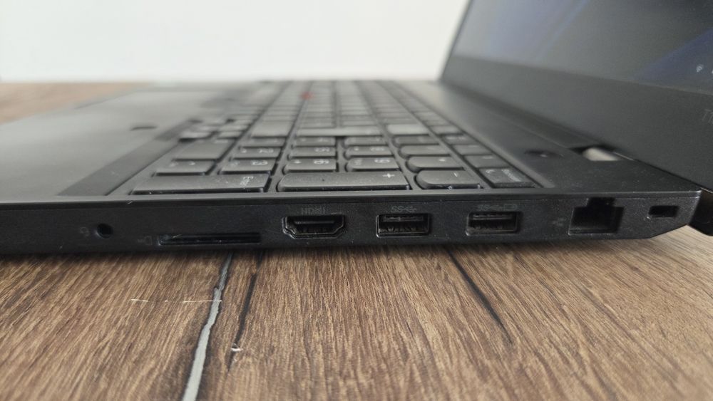 Lenovo ThinkPad t15p gen 2 - 2022 - 15'' i7 (11th) 32gb ram 1T ssd