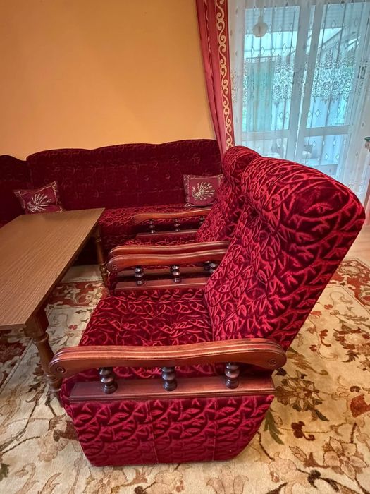 Meble pokojowe wyposażenie