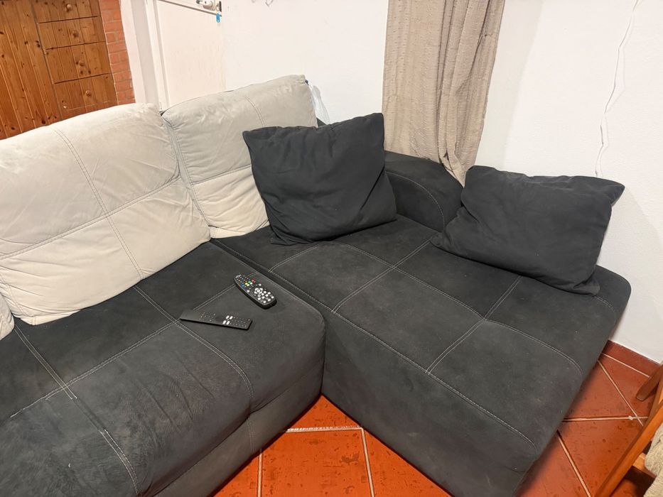 Sofá Preto Usado