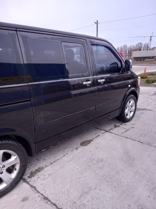 Продам Volksvagen Multivan 2005