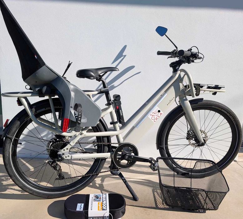 Bicicleta Elétrica de Carga com Cadeirinha – Ahooga Modular LowStep 8V 400Wh