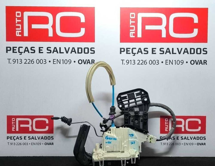 Fechadura / Fecho Porta Trás Direito MERCEDES-BENZ A-CLASS (W176) ano 2012