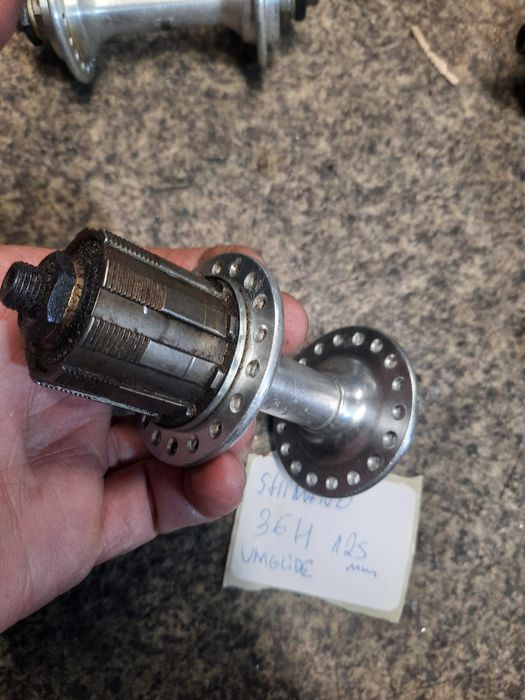 NOS piasta szosowa SHIMANO lata 80' eroica uniglide 36h 0725