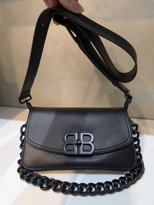 Сумка Balanciaga міні з плотної , м'якої високоякісної шкіри  Китай