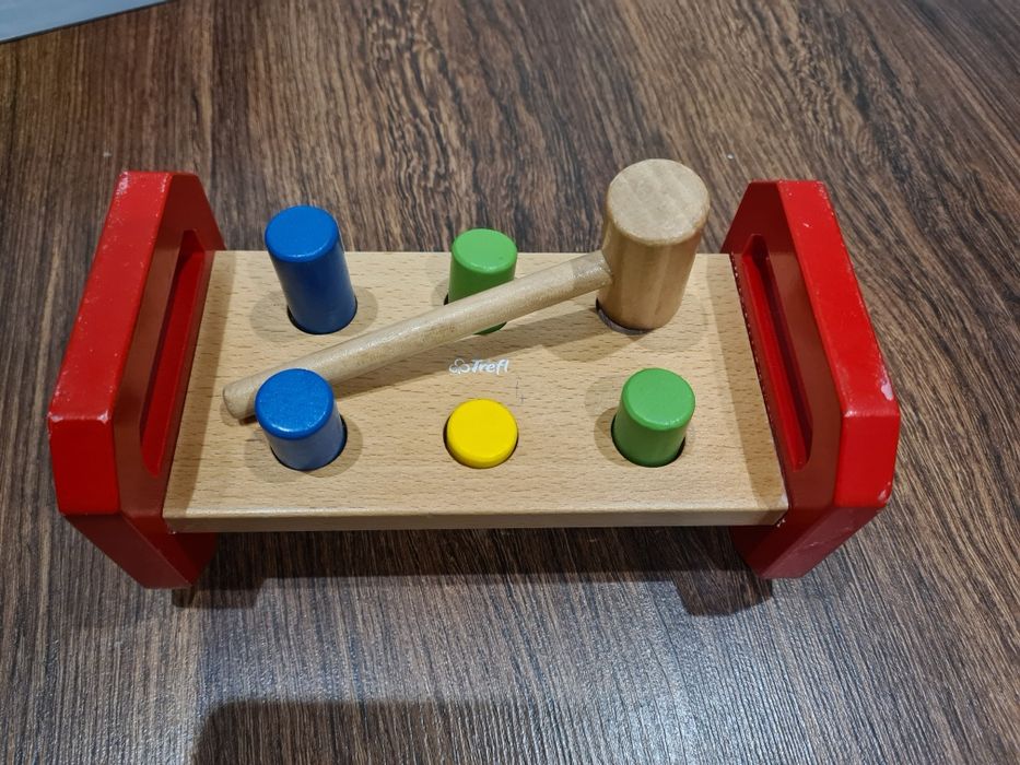 Drewniany parking ikea + przebijanka trefl