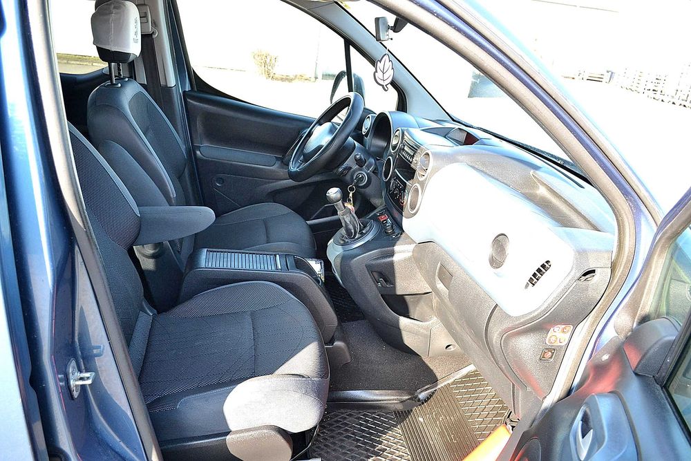 Peugeot - Partner 1.6 cm HDI Diesel , klima , super stan , okazja !