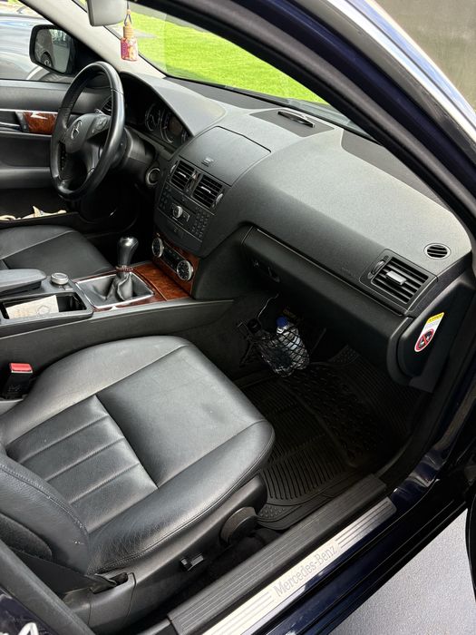 Mercedes Benz C 220 Elegance Diesel