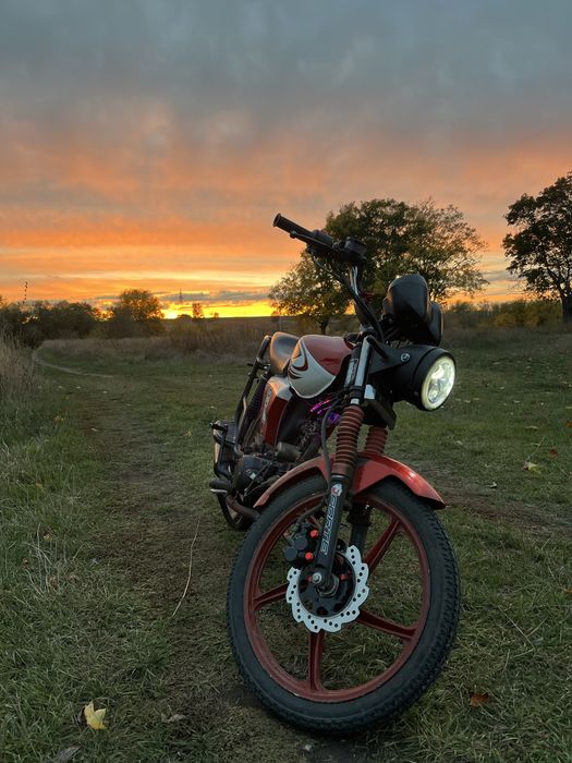 Продам мотоцикл Forte ft125
