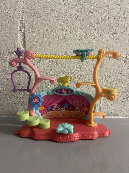 Littlest PetShop - Feira de Jogos