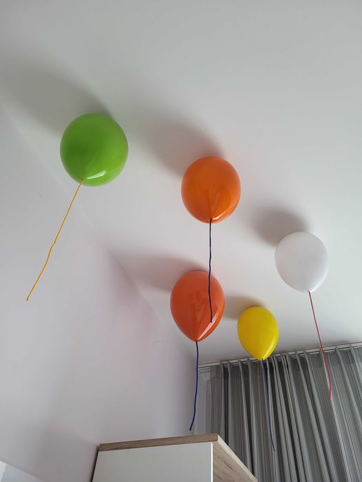 Szklane lampy balony