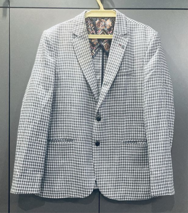 Піджак чоловічий