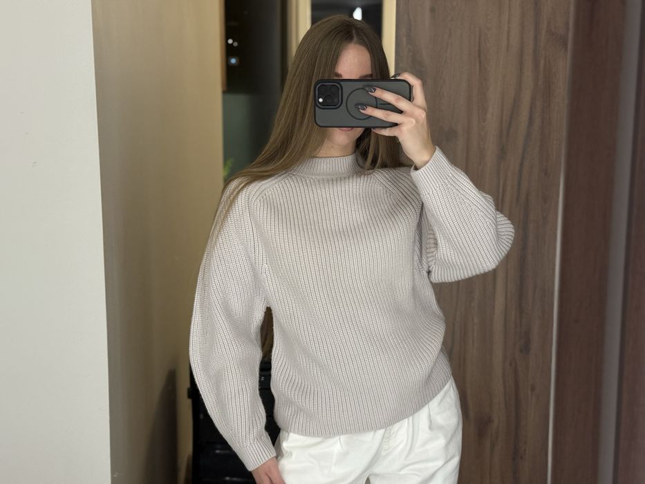 Шерстяний Светр COS