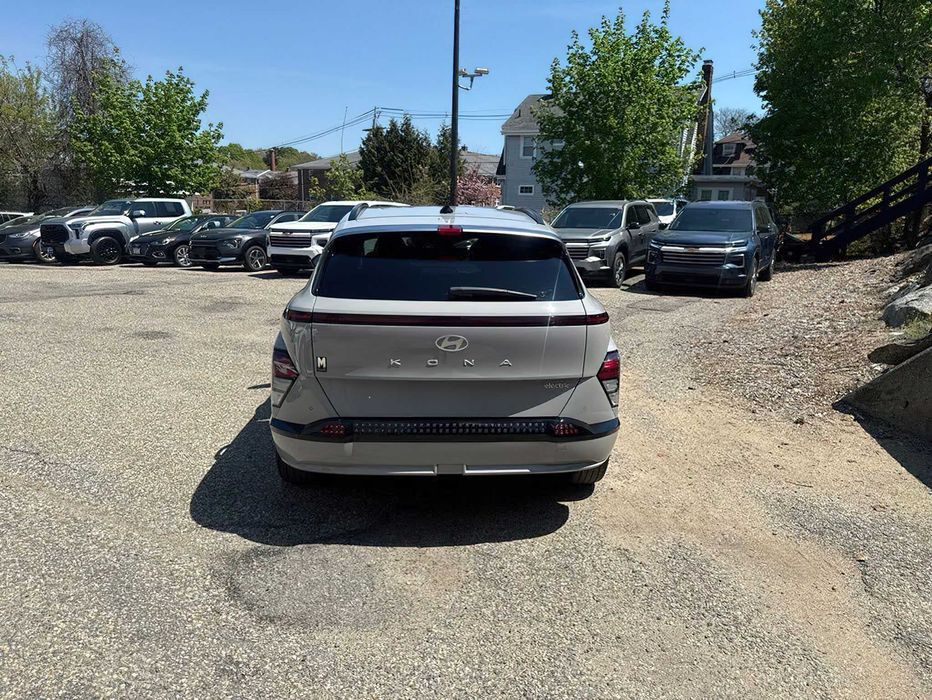 Hyundai Kona Limited      2024