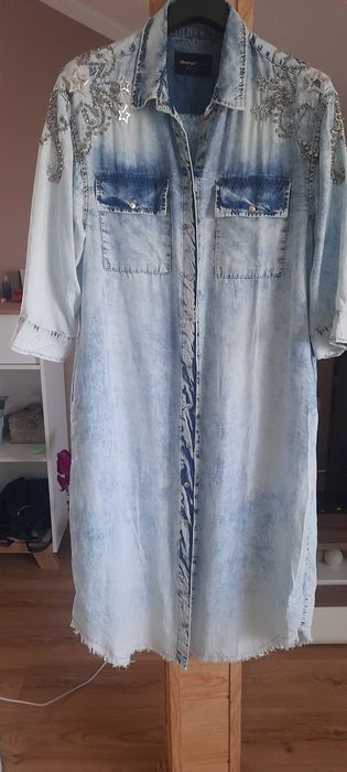 Sukuenka koszulowa dishe