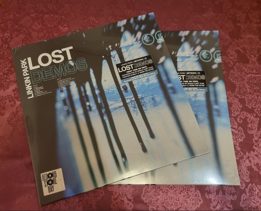 Linkin Park – Lost Demos Limited Edition Translucent Sea Blue Jay-Z /