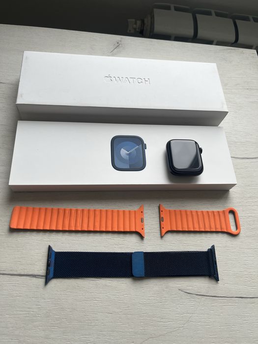 Продам Apple watch 9