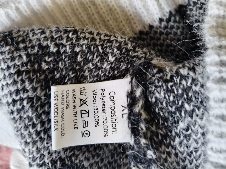 Sweter karo golf 30% wełna rozmiar XL