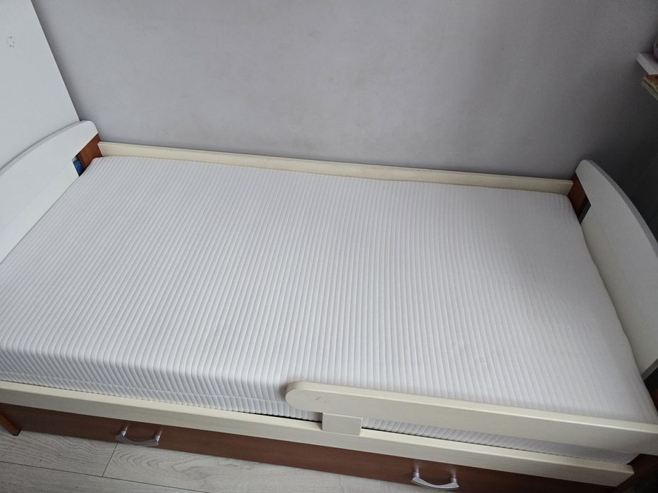 Łóżko dziecięce 160x90 z szufladą , wysoki materac gr. 20cm + gratisy