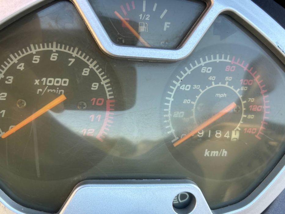 Мопед YIBEN 150 скутер Yiben 150 YB150T-11