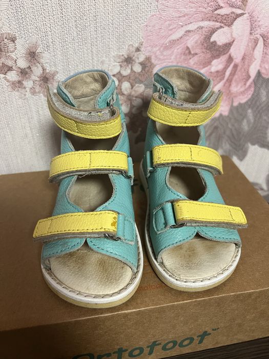 Ортопедичкі босоніжки