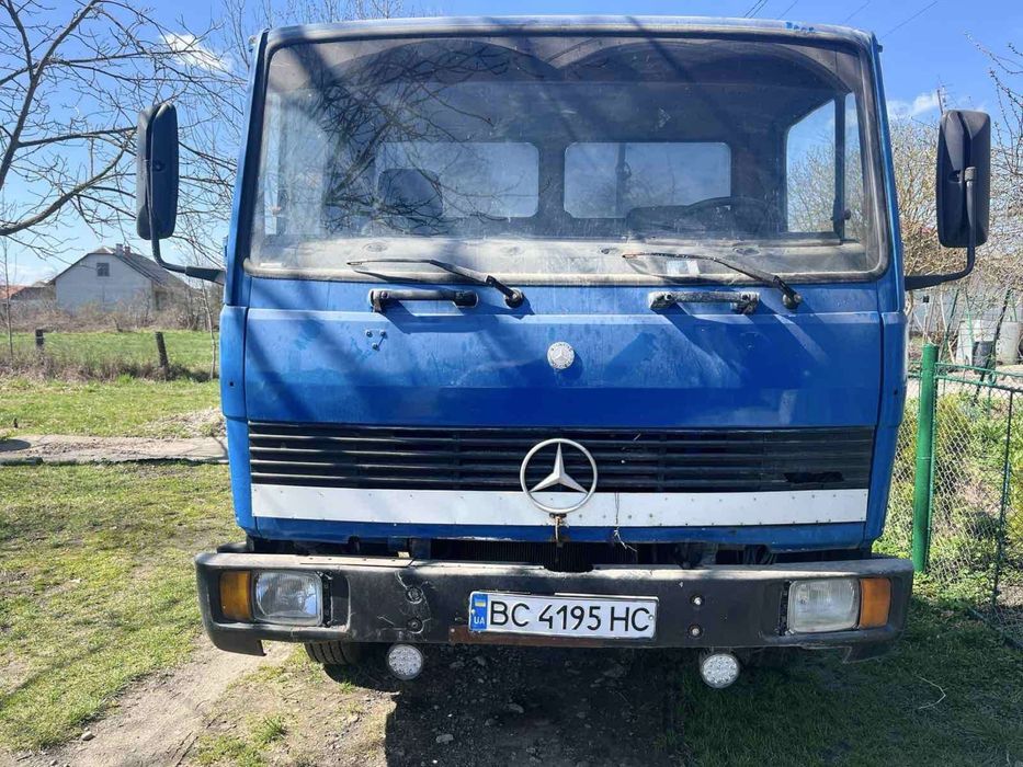 Продам Мерседес 709