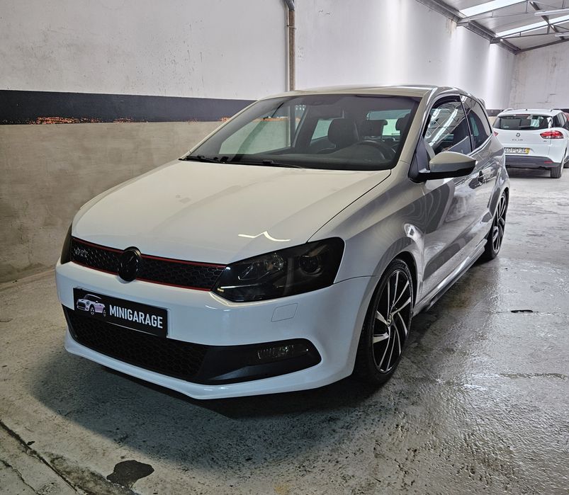 Volkswagen Polo GTI (DSG)