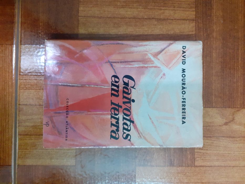 David Mourão Ferreira, 1 ed. Gaivotas em Terra