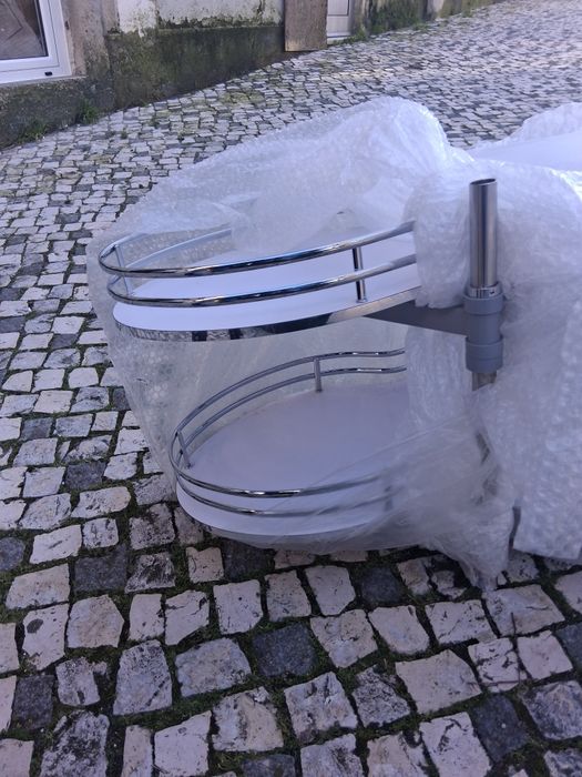 Prateleiras de canto para adaptar em moveis de cozinha