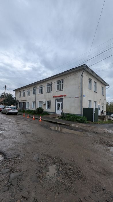 Продам комерційне приміщення