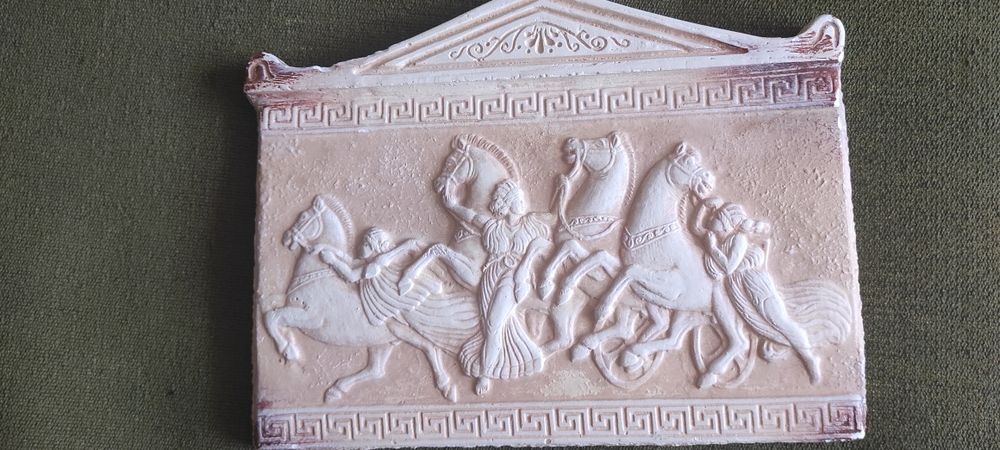 Gipsowa płaskorzeźba ścienna relief inspiracja starożytną sztuką grecką