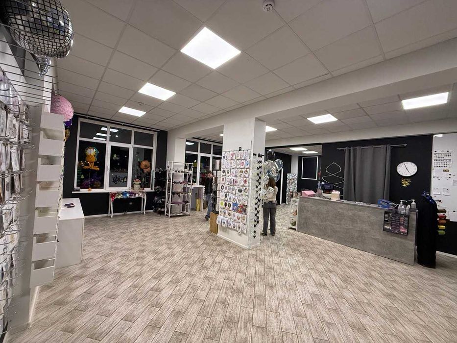 ЦЕНТР, з орендарем, приміщення 81 кв.м, вул.Полтавська 10