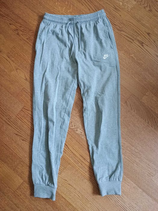 Spodnie dresowe nike