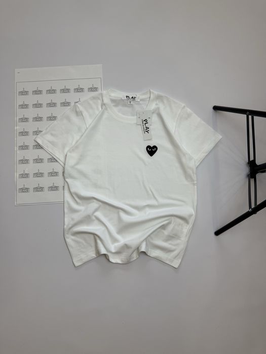 CDG Play футболка з сердечком / comme des garcons t-shirt плей кдг