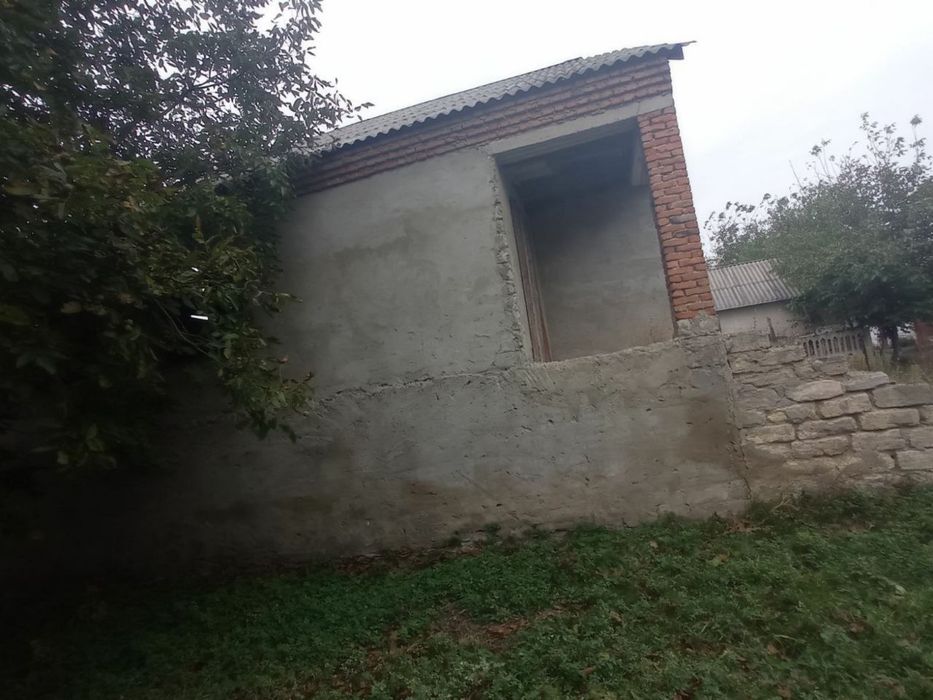 Продається недобудований будинок