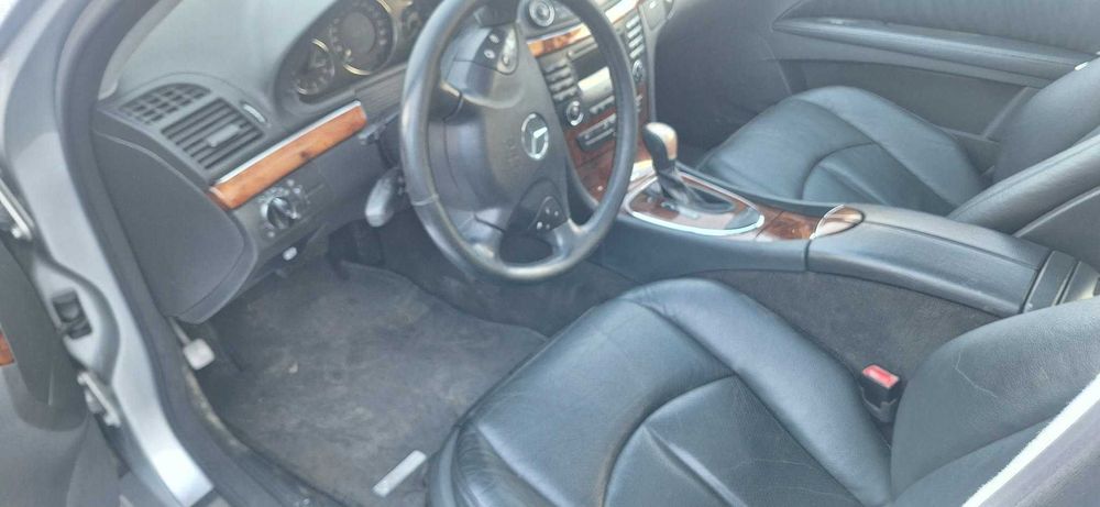 Mercedes benz w211 270 cdi 2003r