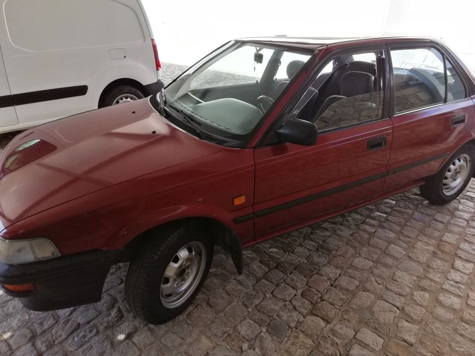Toyota corolla 1300 gasolina