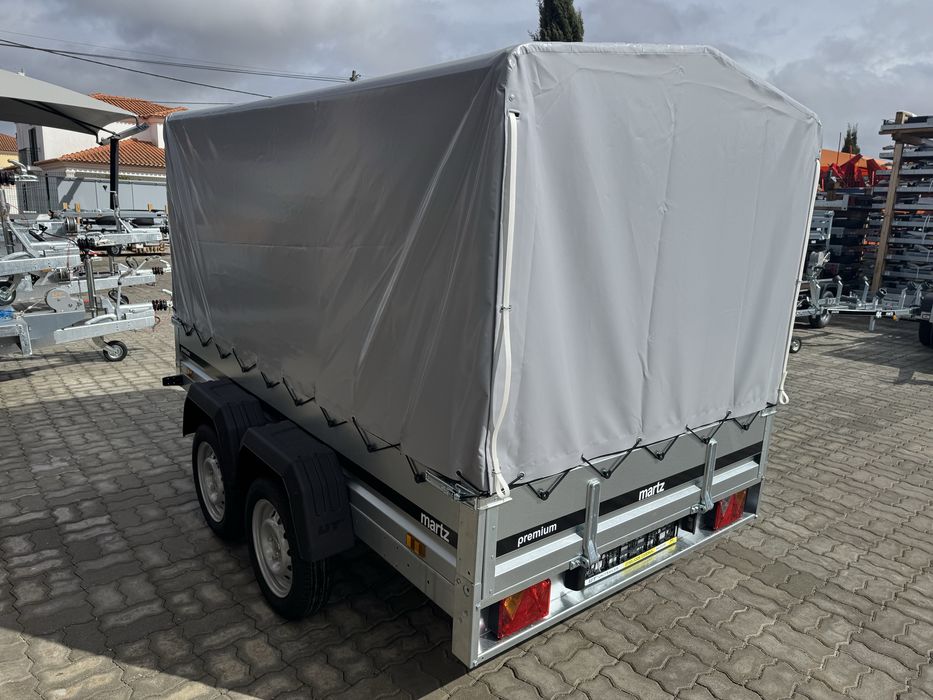 Atrelado MARTZ PREMIUM 2,65M /2 XL + lona de cobertura NOVO