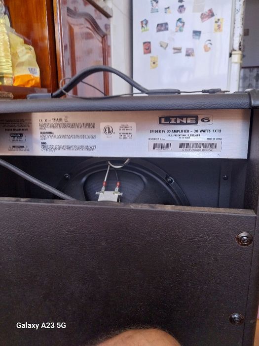 Amplificador para guitarra ou outros