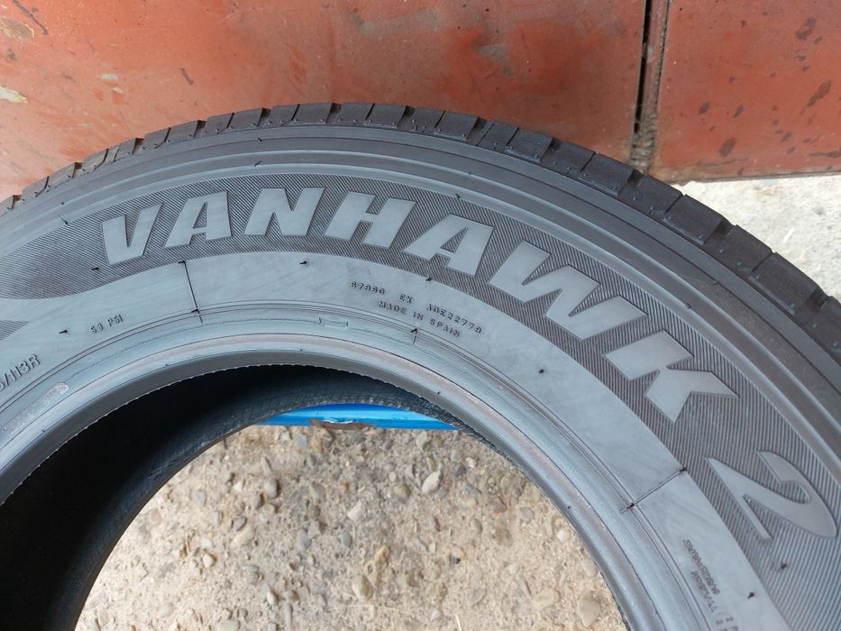 235/65/16C R16C Firestone VANHAWK 2 4шт ціна за 1шт літо шини