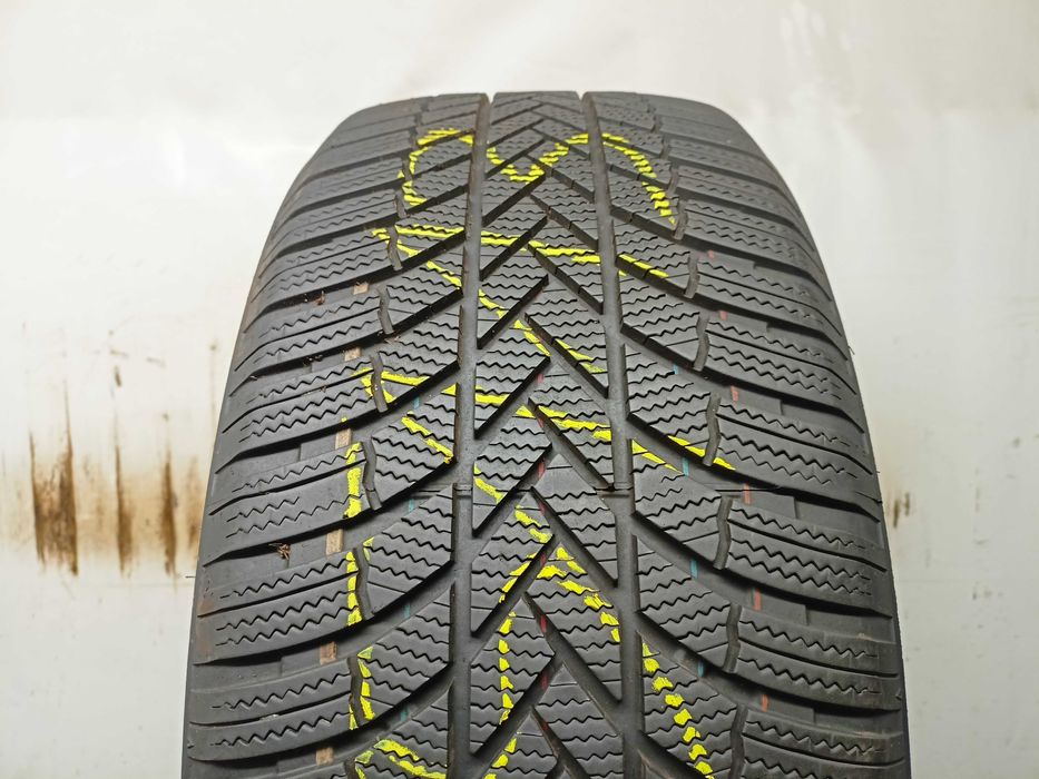 Bridgestone Blizzak LM005 255/45/20 2024r 101T 7mm (5113)