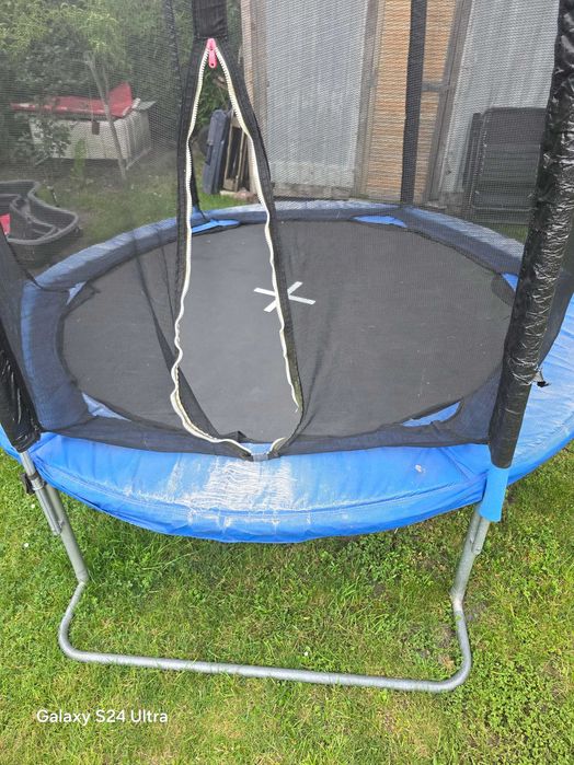 Trampolina okrągla ogrodowa 2,44 cm