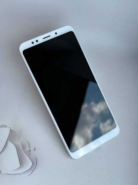 Xiaomi Redmi 5 Plus 4/64GB Gold • Рідна коробка • Топова версія