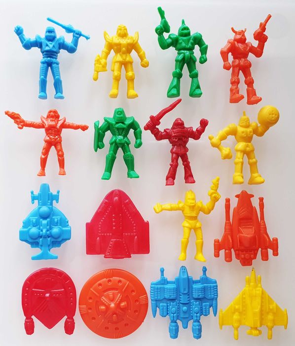 Antiga Coleção Completa ~ ”STARSHIP TROOPERS” ~ 16 Monocromáticos 80´s